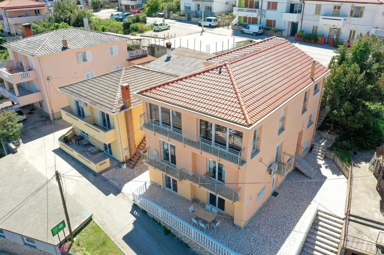 Moro Vrbnik Lägenhet Exteriör bild